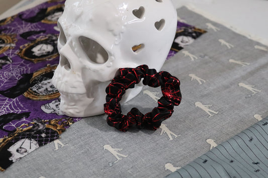 Black & Red Spiderweb Spooky Scrunchie (Skinny)